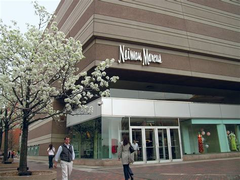 NEIMAN MARCUS 